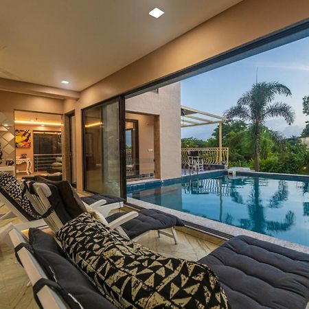 Saffronstays Aura, Alibaug - Luxury Pool Villa With A Game Room And Spacious Lawn Alibag Exterior photo