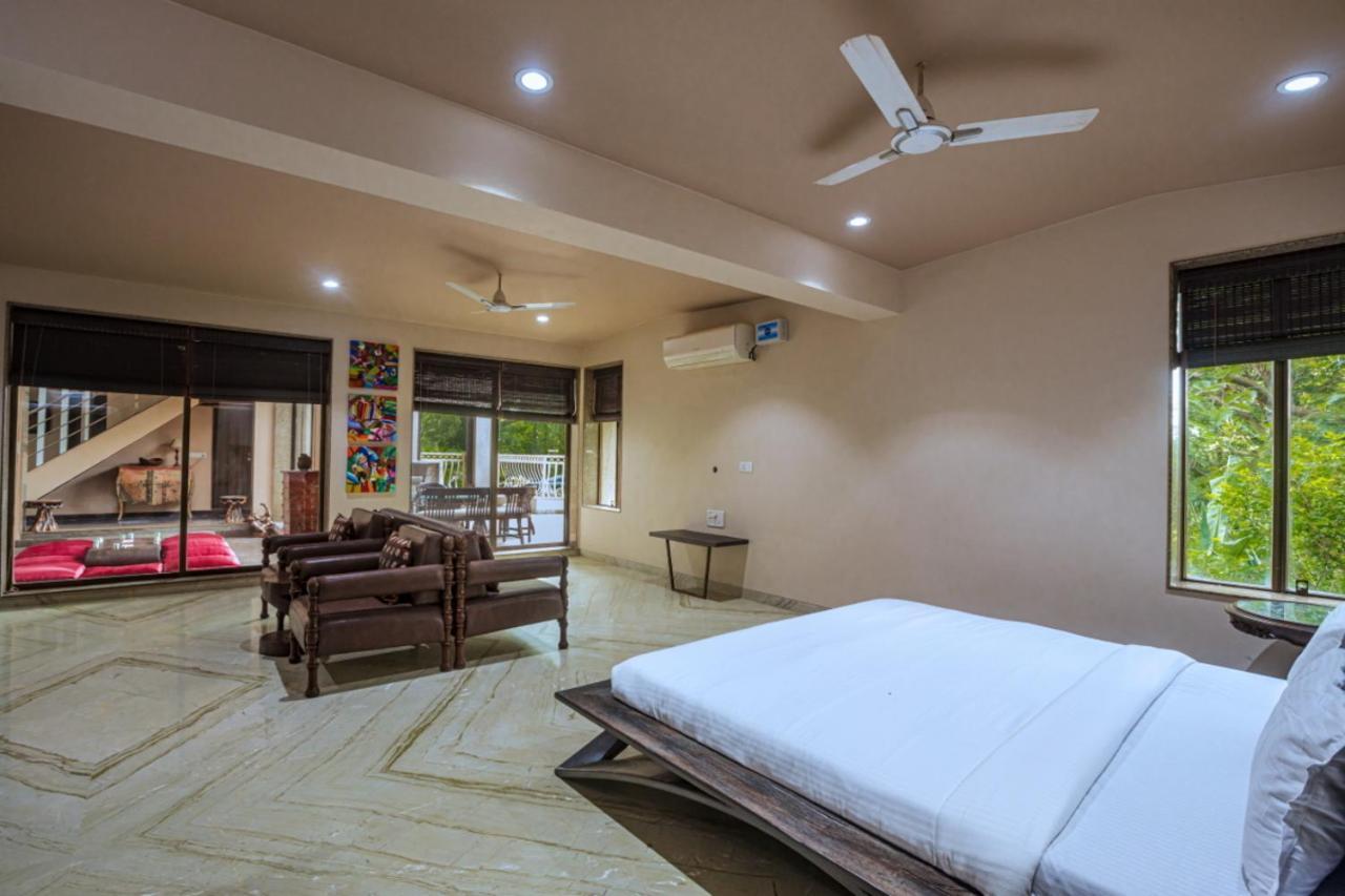 Saffronstays Aura, Alibaug - Luxury Pool Villa With A Game Room And Spacious Lawn Alibag Exterior photo