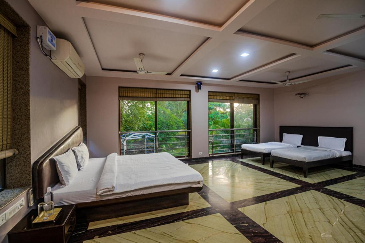 Saffronstays Aura, Alibaug - Luxury Pool Villa With A Game Room And Spacious Lawn Alibag Exterior photo