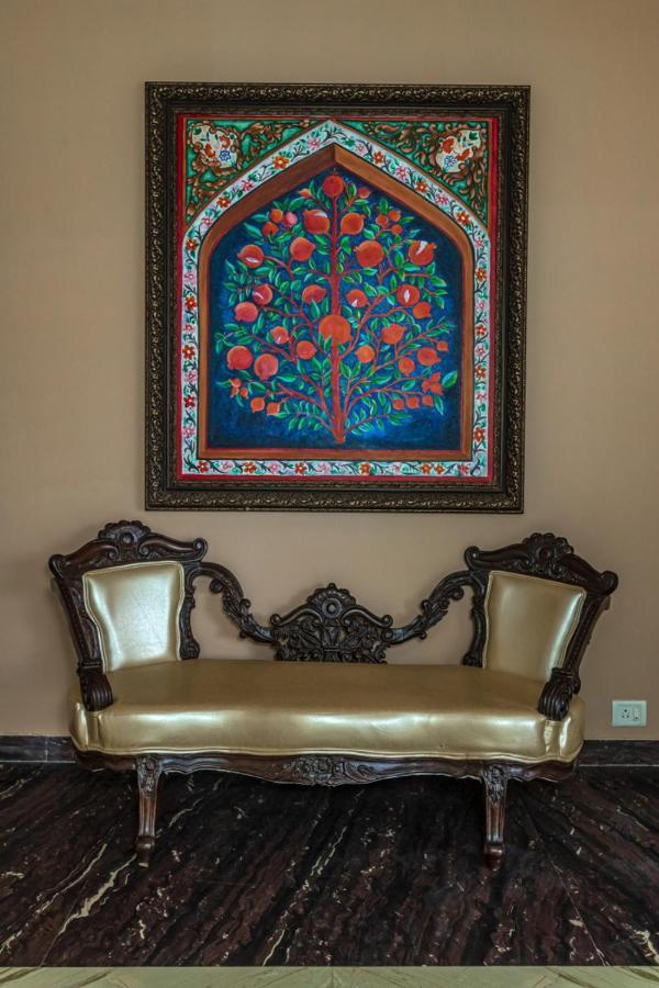 Saffronstays Aura, Alibaug - Luxury Pool Villa With A Game Room And Spacious Lawn Alibag Exterior photo